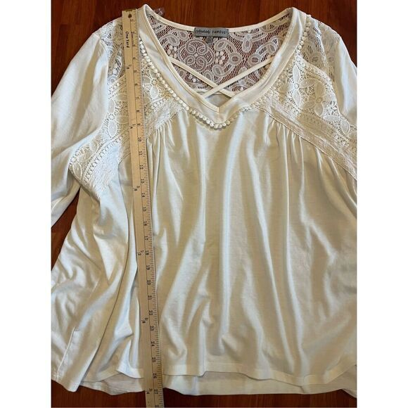 Absolutely Famous Off White Lace Detail Bohemian Top size 2X - Picture 6 of 8